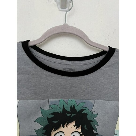 HOT Topic MY HERO ACADEMIA DEKU Graphic Tee T-Shirt XSMALL Gray NEW funmation - Picture 3 of 6